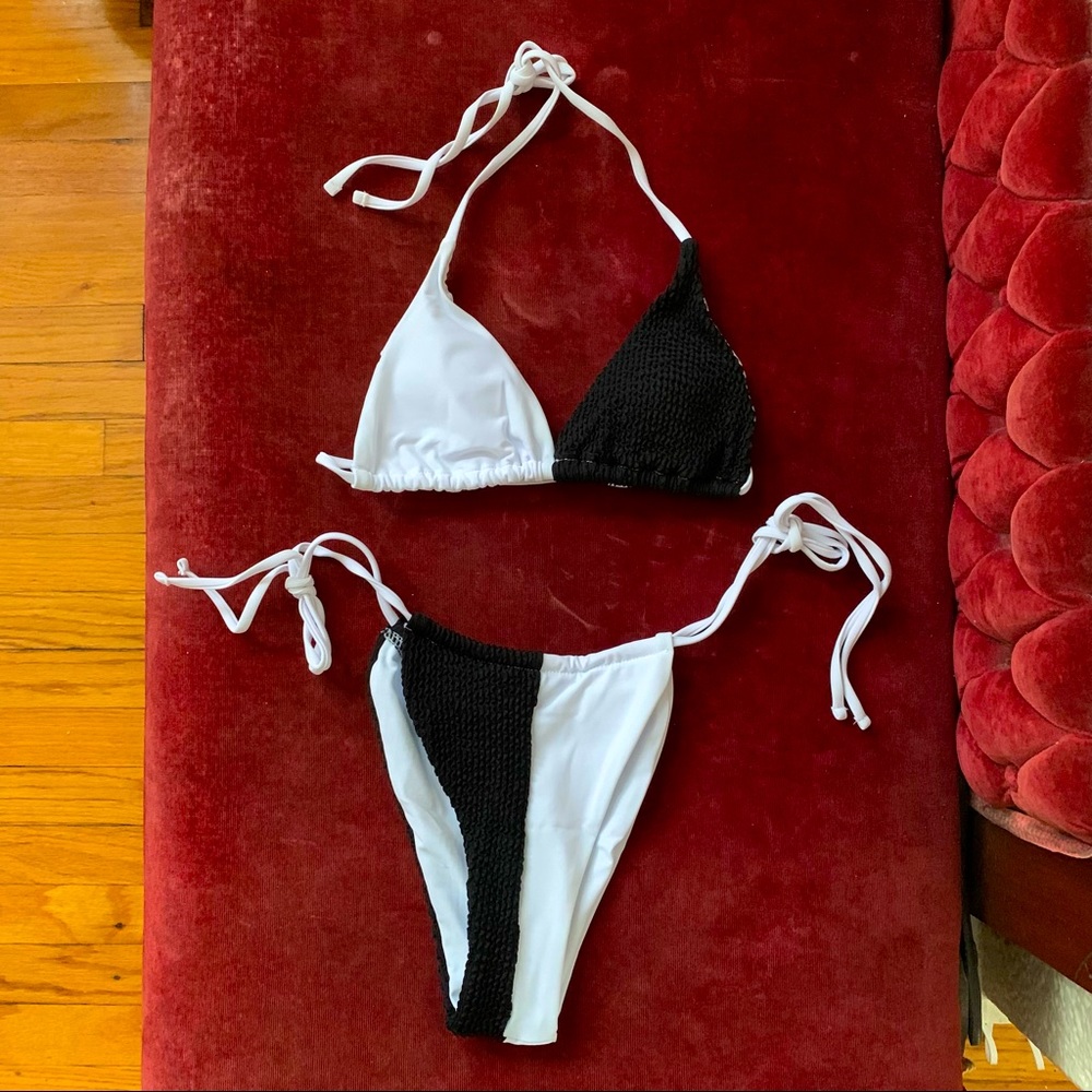 Romwe Color Blocked String Bikini